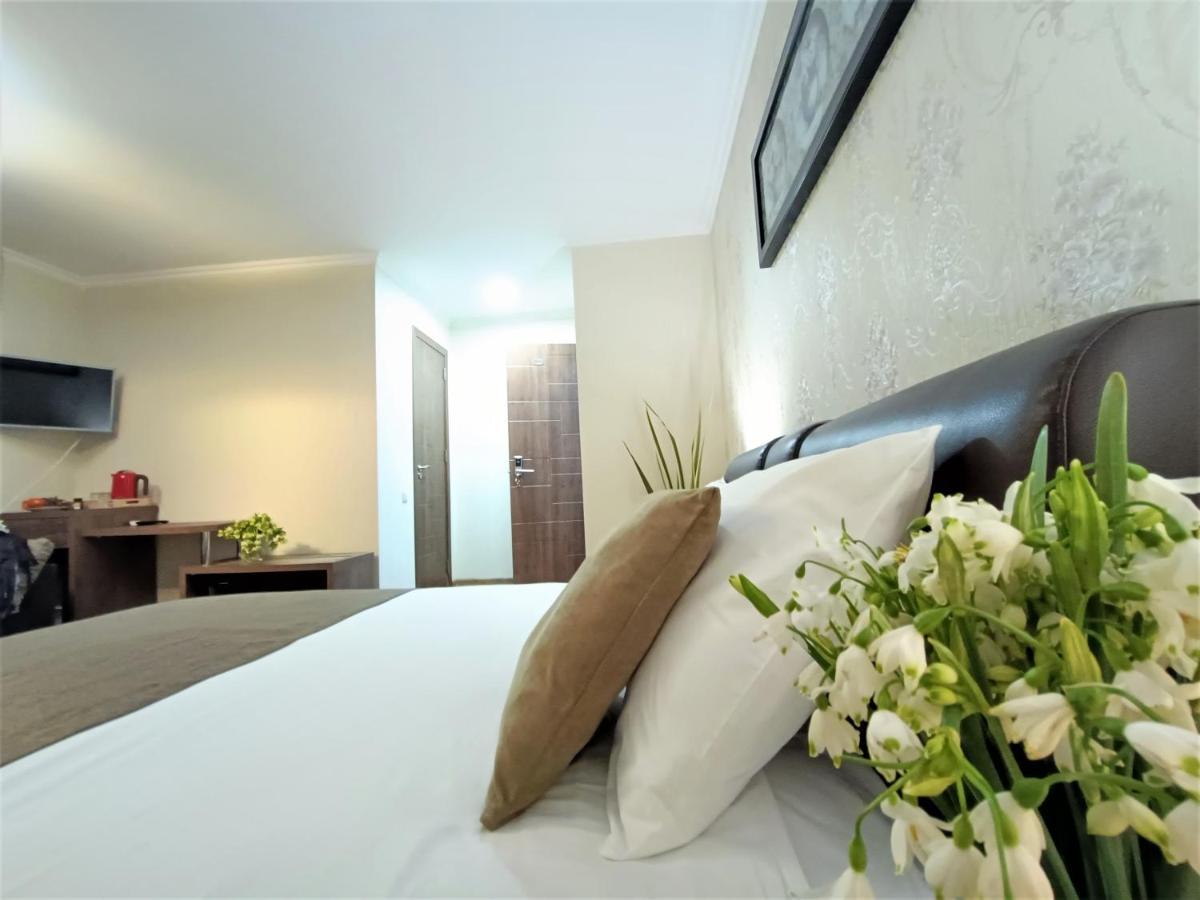 Hotel Hills Batumi Zewnętrze zdjęcie