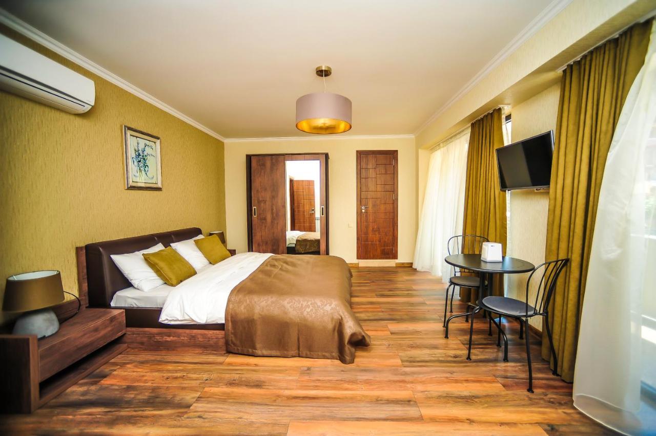 Hotel Hills Batumi Zewnętrze zdjęcie